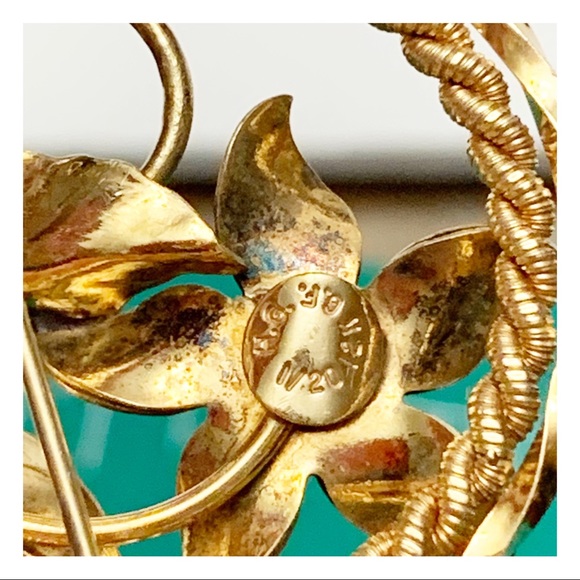 12k gold filled flower circle wreath brooch pin - Picture 5 of 10